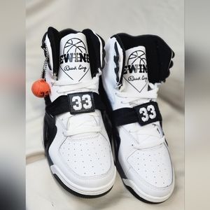 Patrick Ewing sneakers - New Never used, original box